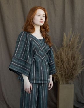 “Adelina” Top in striped linen chestnut