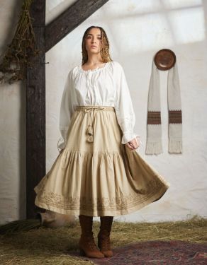 "Astrid" skirt ceramic off white with nuanced embroideries