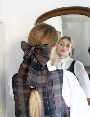 "Vera" brown tartan hair clip bow