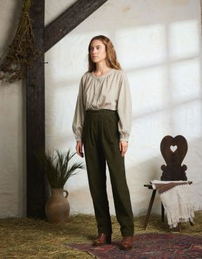 "Yana" corduroy pants moss green